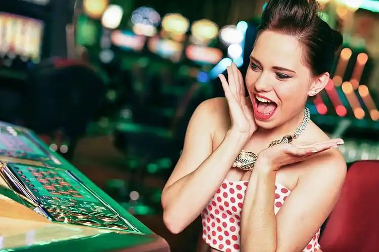 live casino Peak Rush Caishen